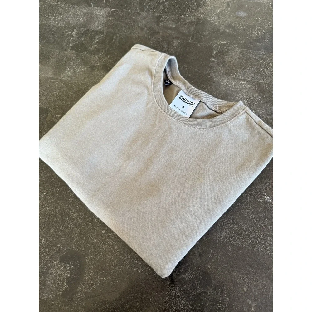 Gymshark Mens Long Sleeve Crew Neck T-Shirt Taupe Brown M Center Back Seam Logo‎
